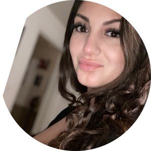 Meet your Posher, Colette